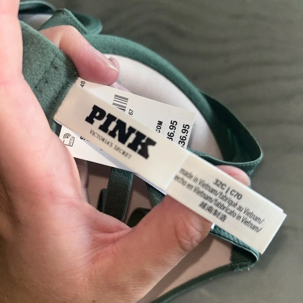Victoria's Secret Sea Green Bra - Picture 3 of 4
